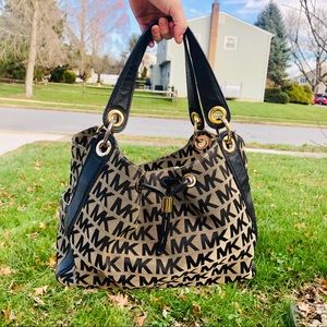 Michael Kors Shoulder Bag